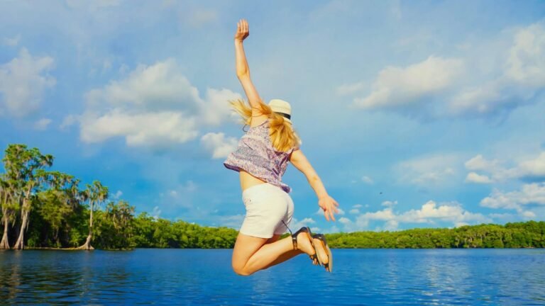 Florida Road Trip Crate: How to Pack Smart for a Stress-Free Florida Getaway Florida Road Trip Crate: How to Pack Smart for a Stress-Free Florida Getaway
